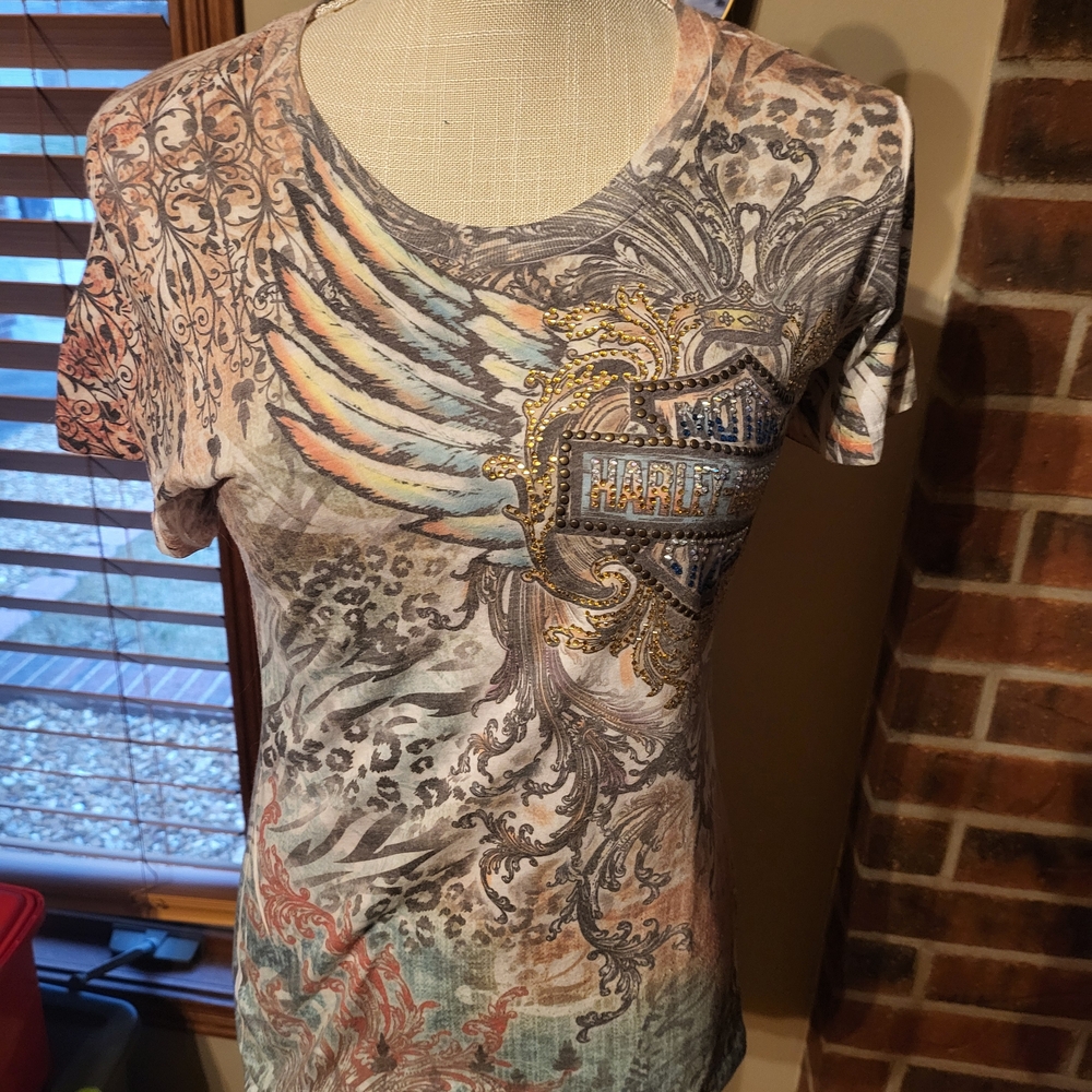 Women's Multicolor Graphic Top